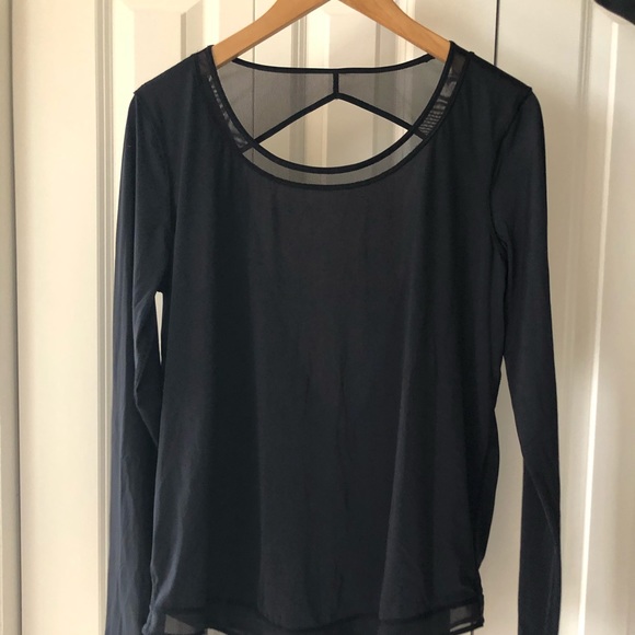 Long sleeve Lululemon Top - Picture 1 of 4